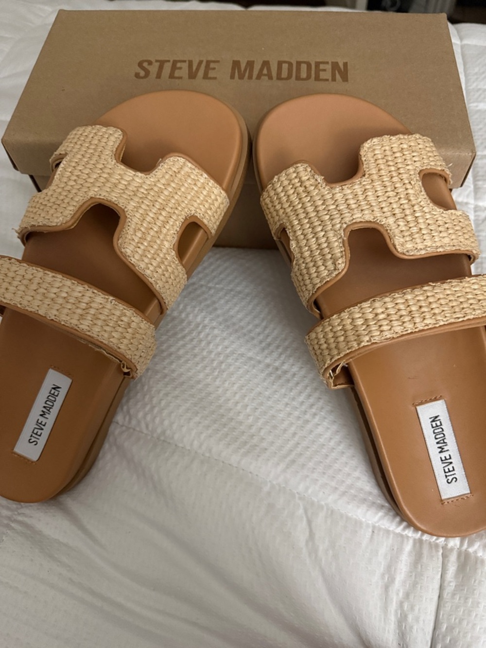 Steve Madden. Raffia Woven Double-Strap Slide Sandals🔥🔥 BRAND NEW!